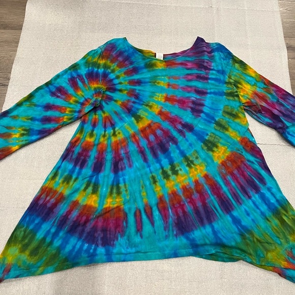 [Tag Size: L]Dharma Trading Tie Dye Asymmetrical Hem Crew L/Sleeve Shirt - Picture 1 of 7